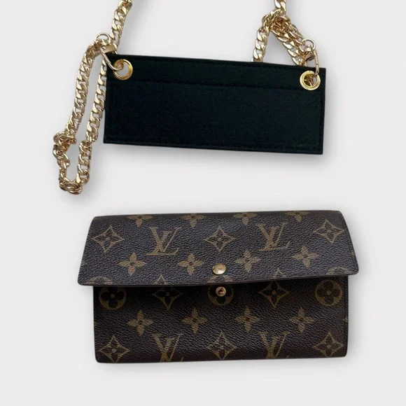 Louis Vuitton Sarah Wallet Monogram Canvas – Classic Bifold - Picture 2 of 12